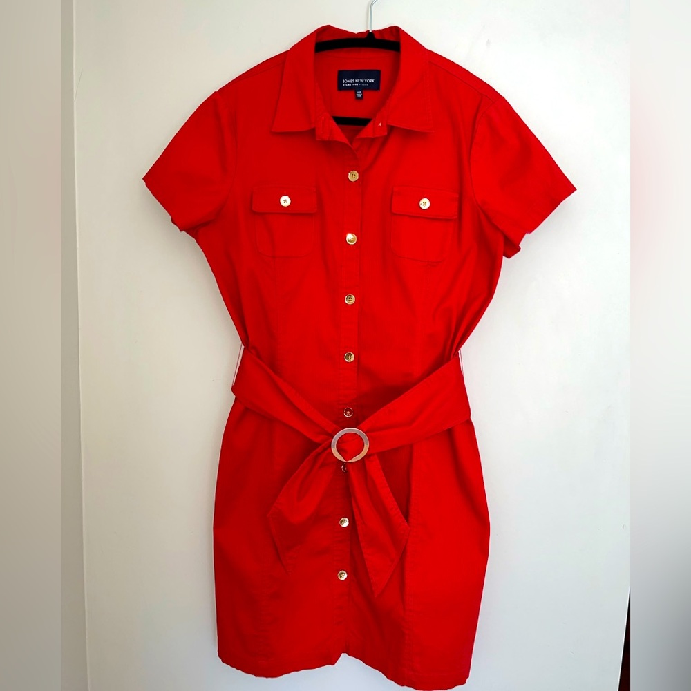 ✅ Jones New York Signature button down Red dress